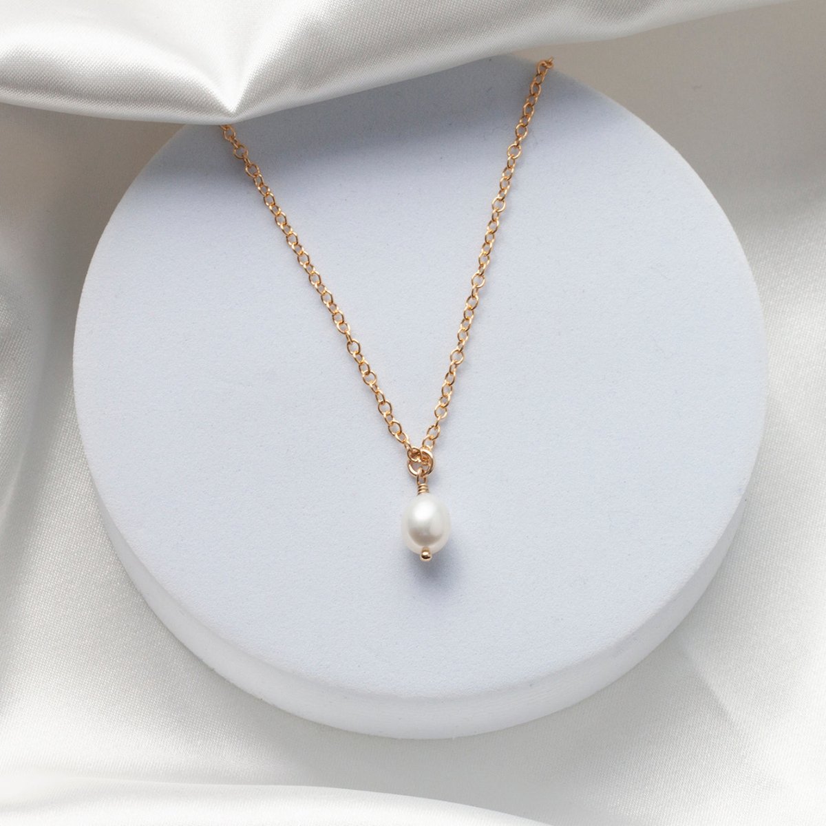 Dainty Pearl Necklace Wedding - MY PEARL